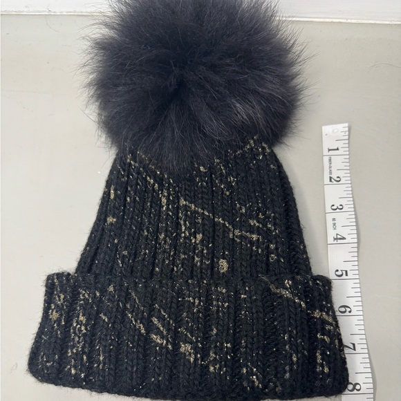 Black Knit Beanie with Faux Fur Pom - Picture 9 of 11